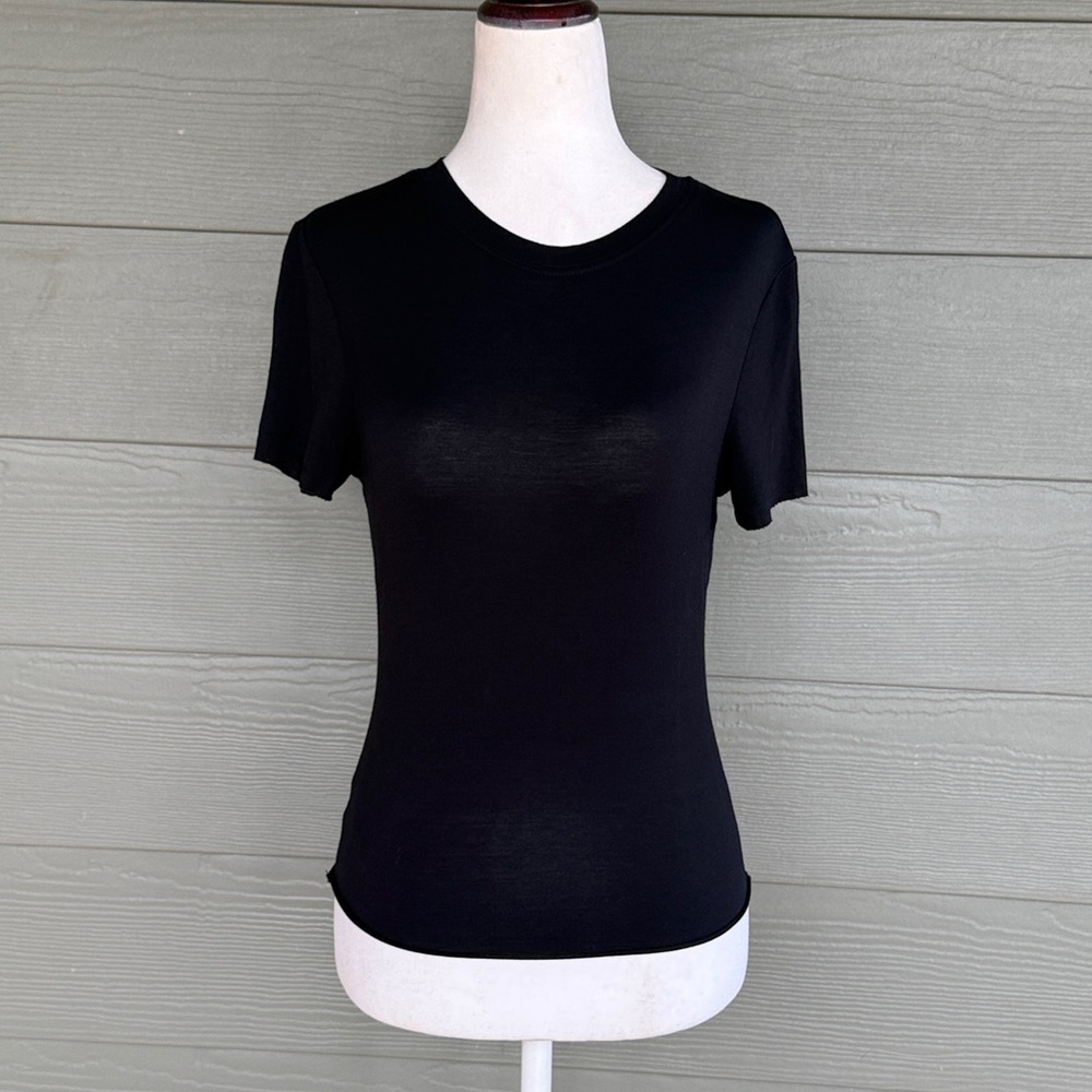 Good American Black Short Sleeve Super Stretch Tee